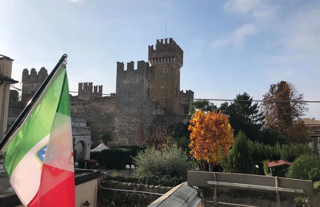 Castello Centro Storico-1